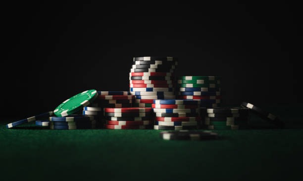 Studio live dealer Pretty Gaming dengan multi-kamera dan host profesional